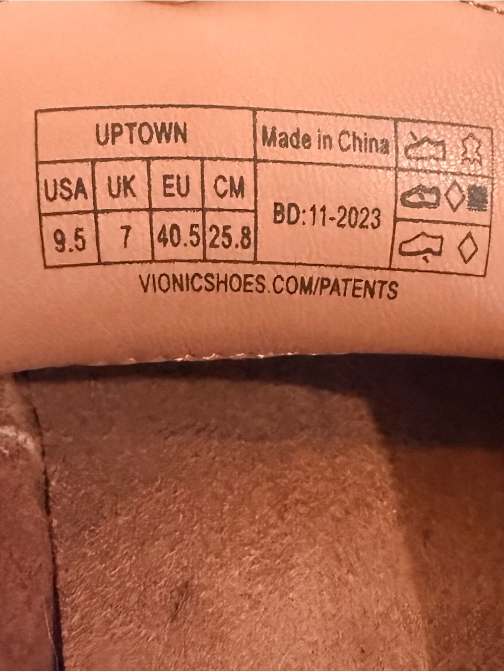 Vionic Uptown Leather Loafers in Tan - size 9.5 - Picture 4 of 4
